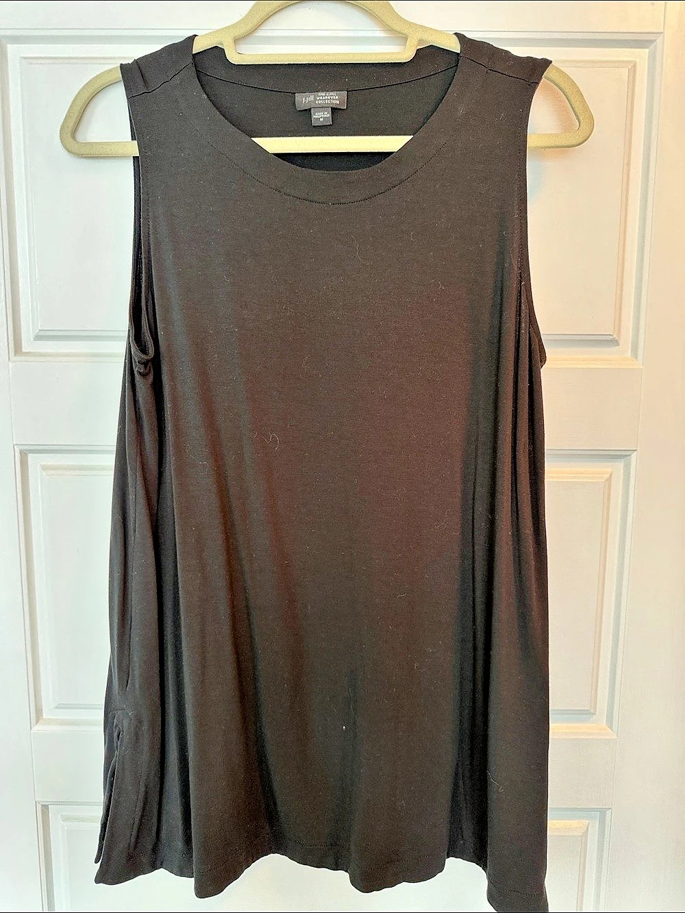 The J Jill Wearever A-Line Tank Black medium